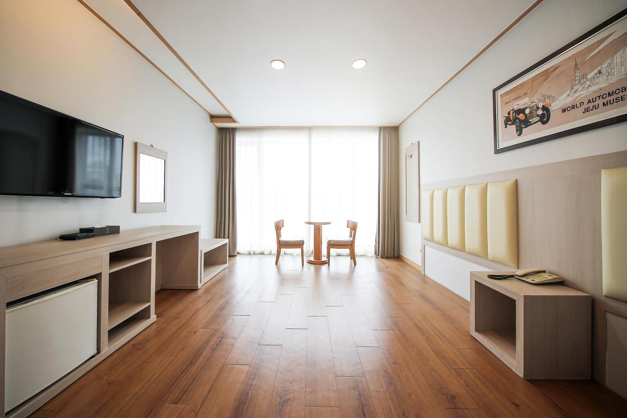 Shin Shin Hotel Jeju City Экстерьер фото