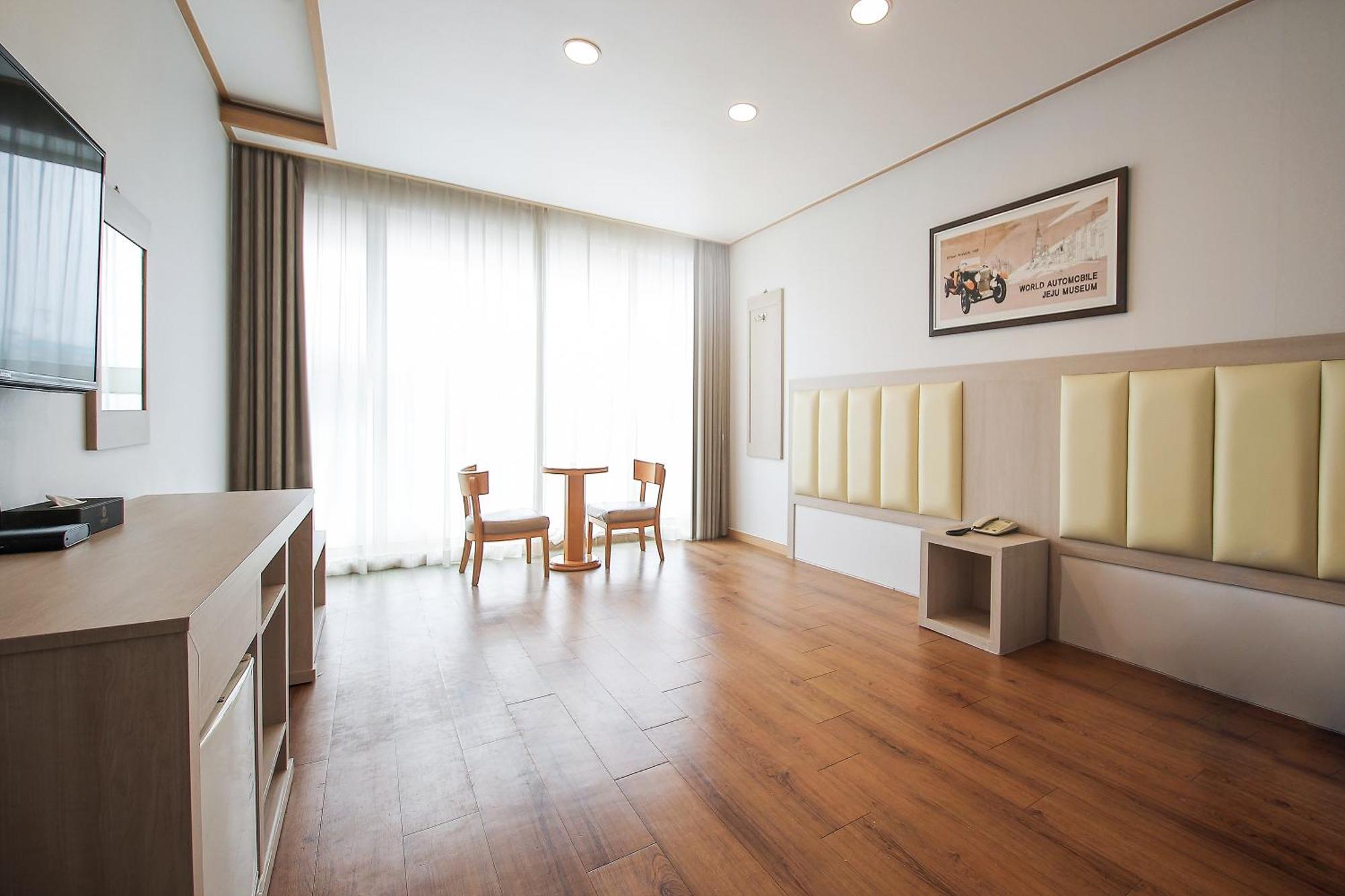 Shin Shin Hotel Jeju City Экстерьер фото