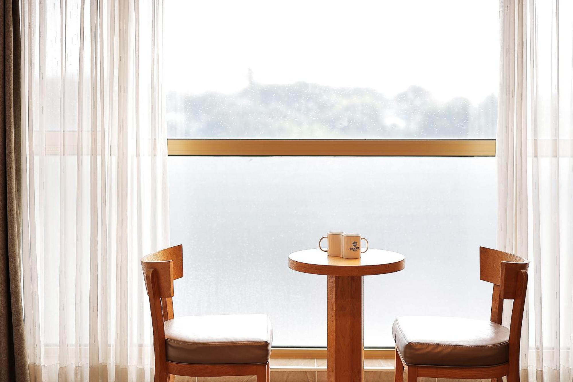 Shin Shin Hotel Jeju City Экстерьер фото